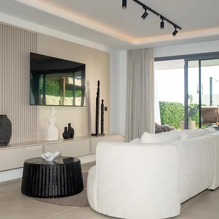 Holiday home Beautiful Modern Town House - Eden El Faro