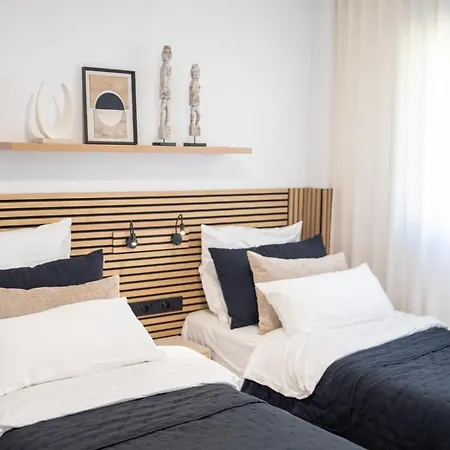 Holiday home Beautiful Modern Town House - Eden *
