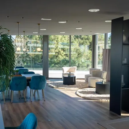 Beautiful Modern Town House - Eden El Faro